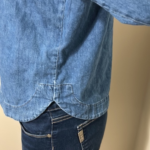 MAJE Denim Long Sleeve Pearl Button Front Top Shirt Jacket Womens Sz 2 Medium - Picture 6 of 14